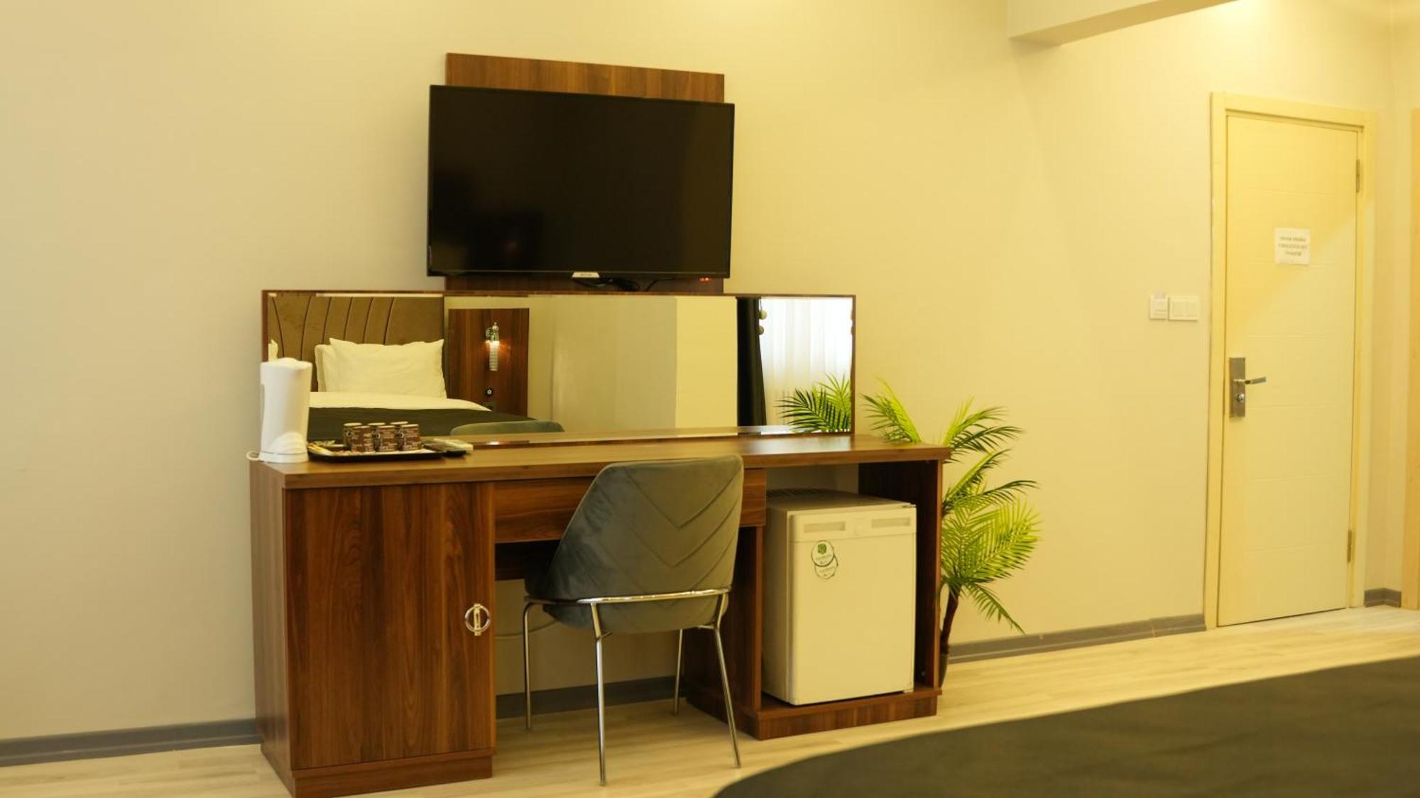 Grand Krone Hotel Cinarcik Luaran gambar